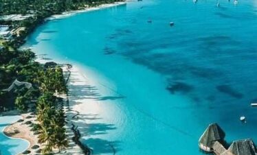 Zanzibar flying package